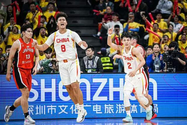 必赢体育-晚上10点官宣！中国男篮公布21人名单：赵睿、徐杰领衔，周琦落选